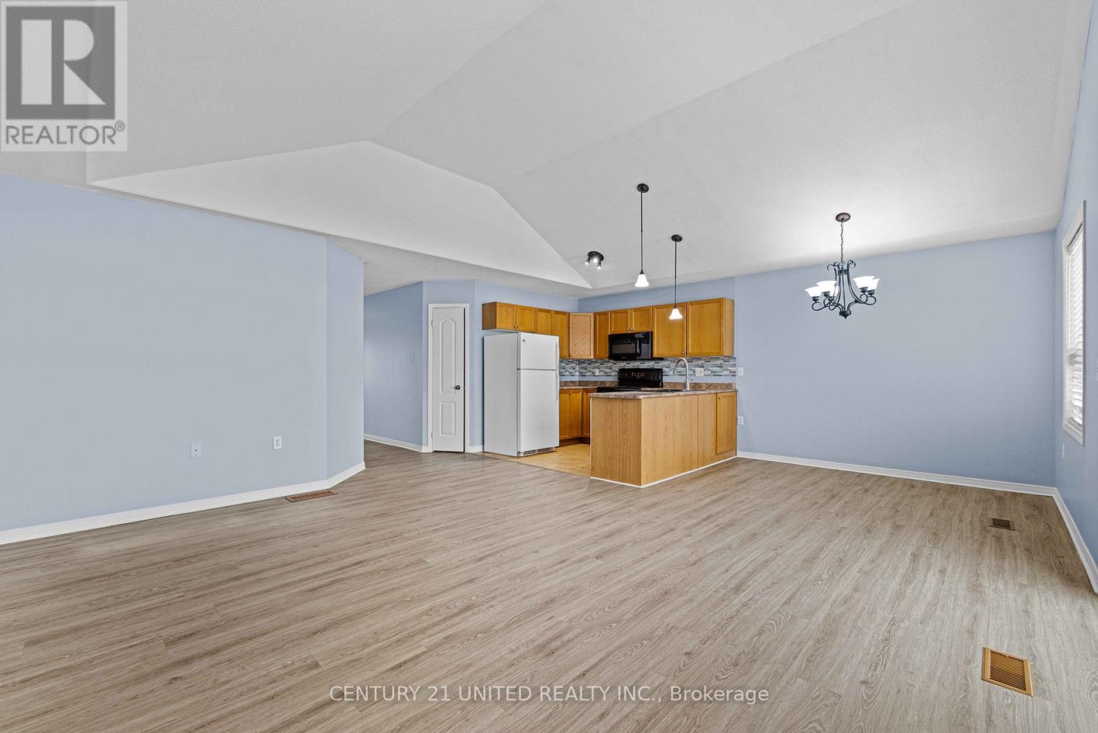 608 Clancy Crescent, Peterborough, Ontario  K9K 2S2 - Photo 8 - X13104016