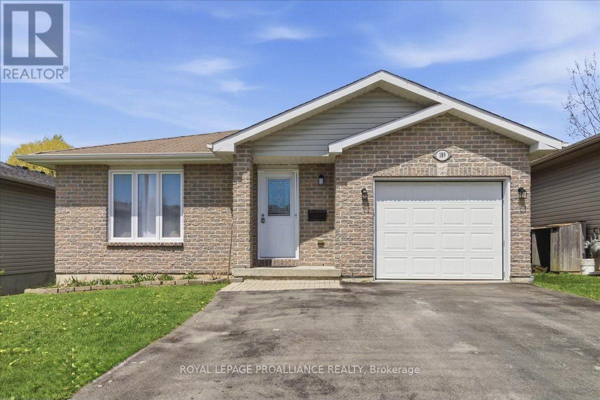 189 Nicholas Street, Quinte West, Ontario  K8V 6E8 - Photo 2 - X13104126