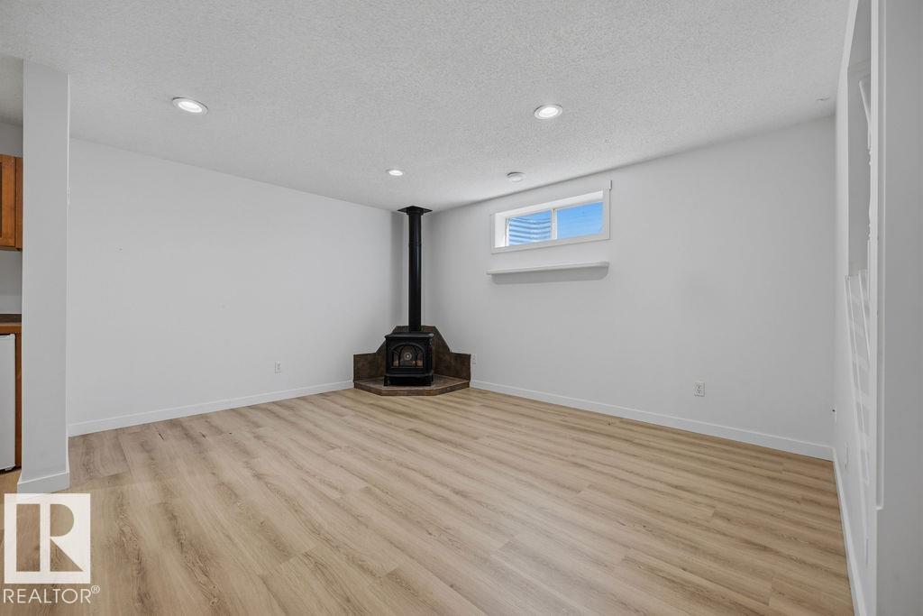 2076 Tanner Wd Nw, Edmonton, Alberta  T6R 2S4 - Photo 37 - E4486646