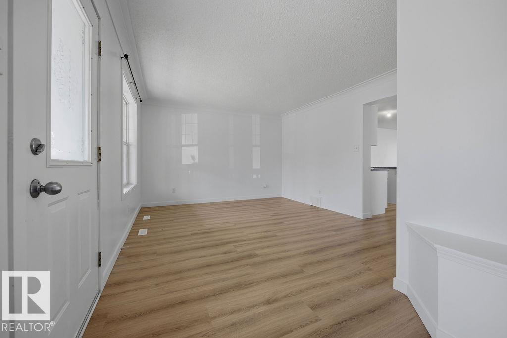 2076 Tanner Wd Nw, Edmonton, Alberta  T6R 2S4 - Photo 6 - E4486646