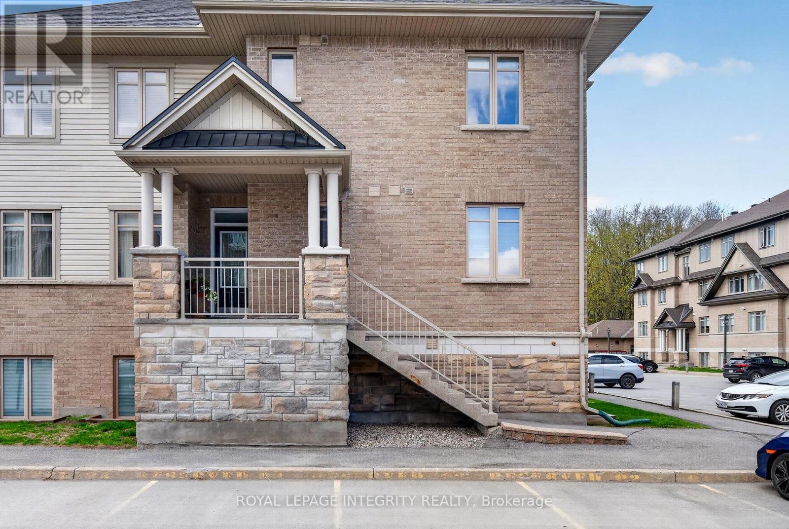 1007 Beryl Private, Ottawa, Ontario  K1V 2M4 - Photo 1 - X13103990