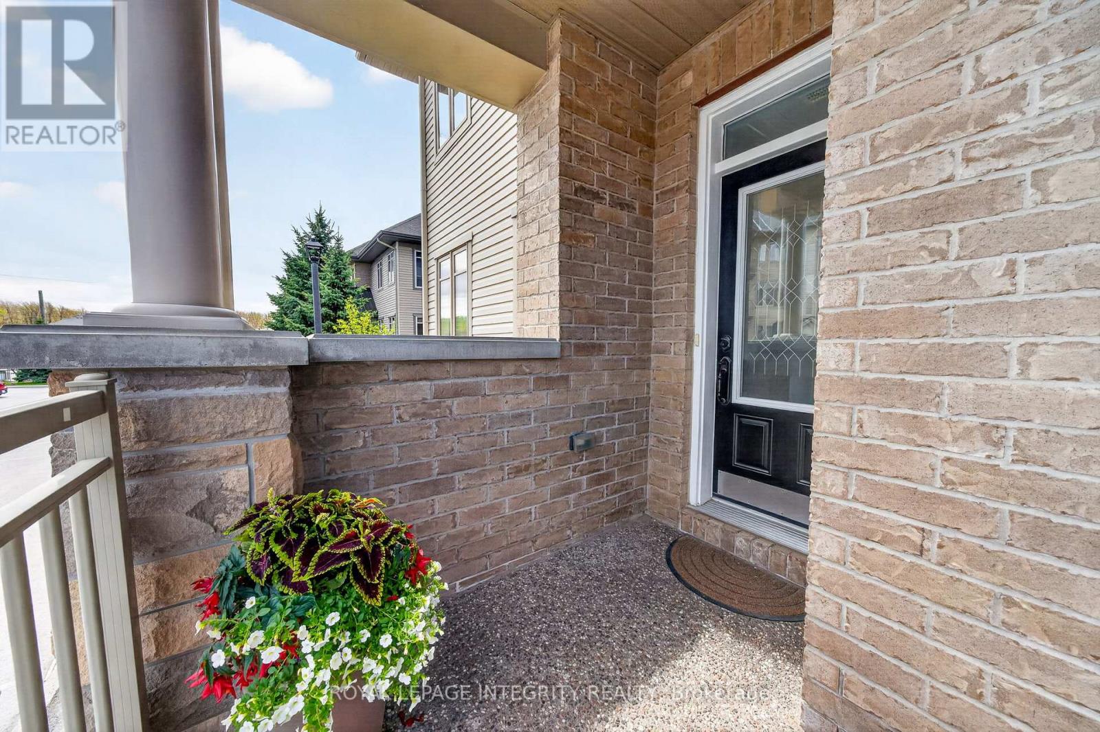 1007 Beryl Private, Ottawa, Ontario  K1V 2M4 - Photo 2 - X13103990