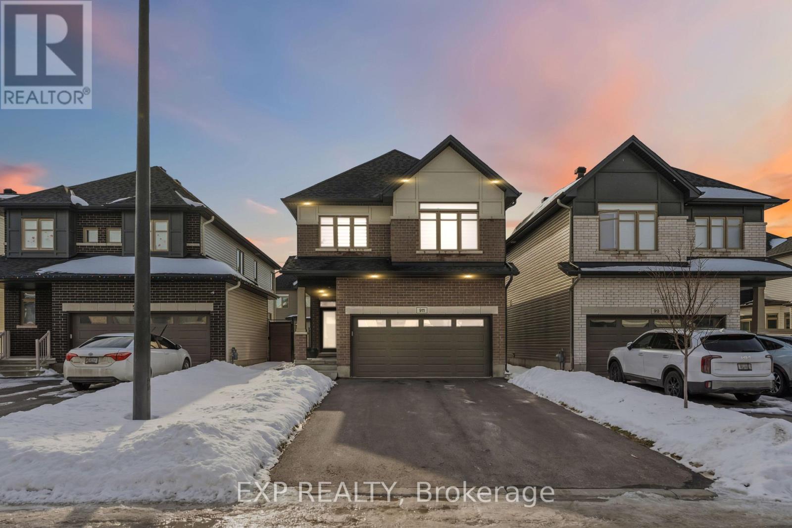 911 Duxbury Lane, Ottawa, Ontario  K4M 0M2 - Photo 1 - X13104096