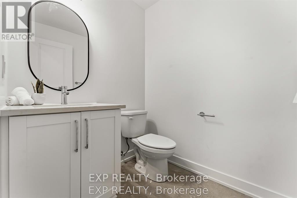911 Duxbury Lane, Ottawa, Ontario  K4M 0M2 - Photo 20 - X13104096