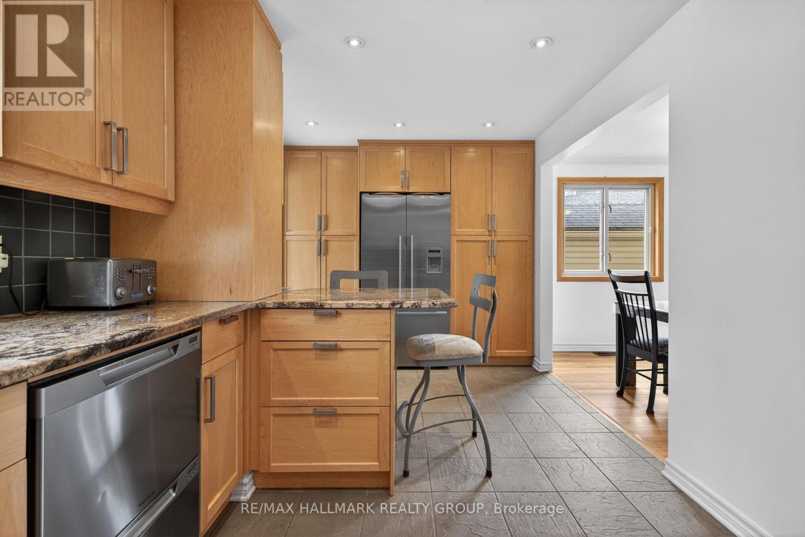 6075 Forestglen Crescent, Ottawa, Ontario  K1C 5N6 - Photo 14 - X13104124