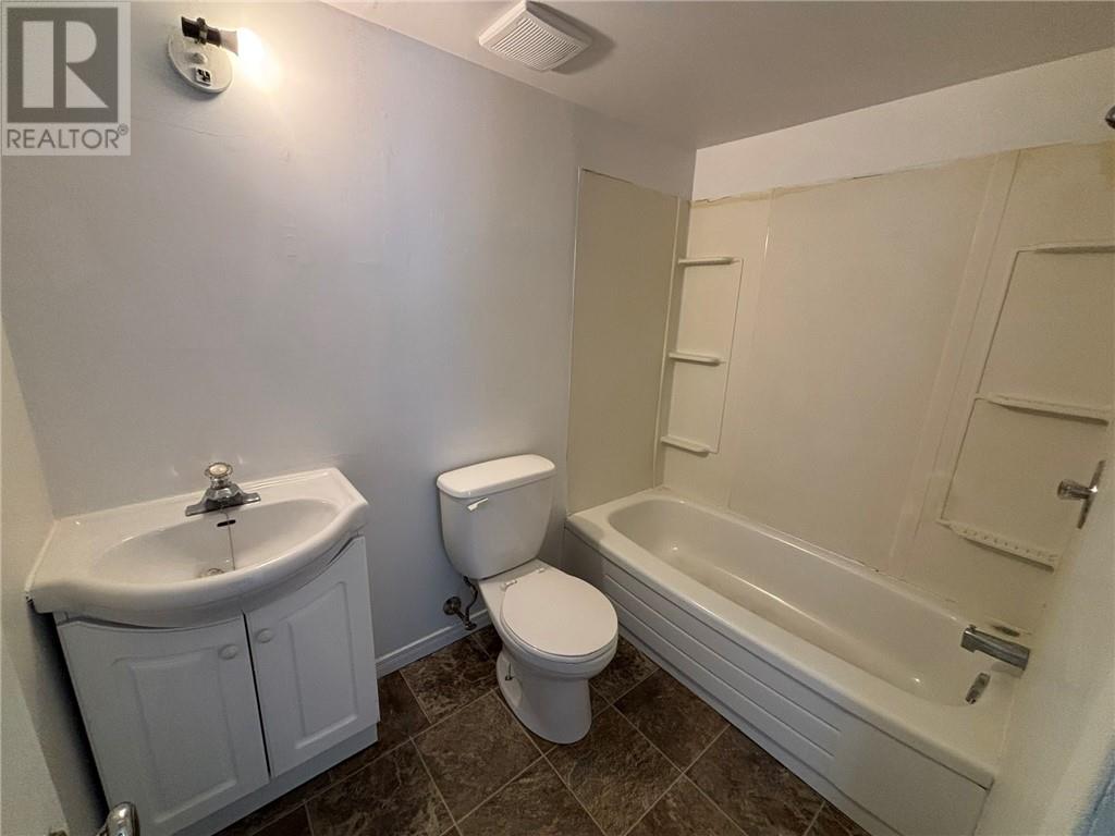 3443-3447 Errington Avenue, Chelmsford, Ontario  P0M 1L0 - Photo 10 - 2126202