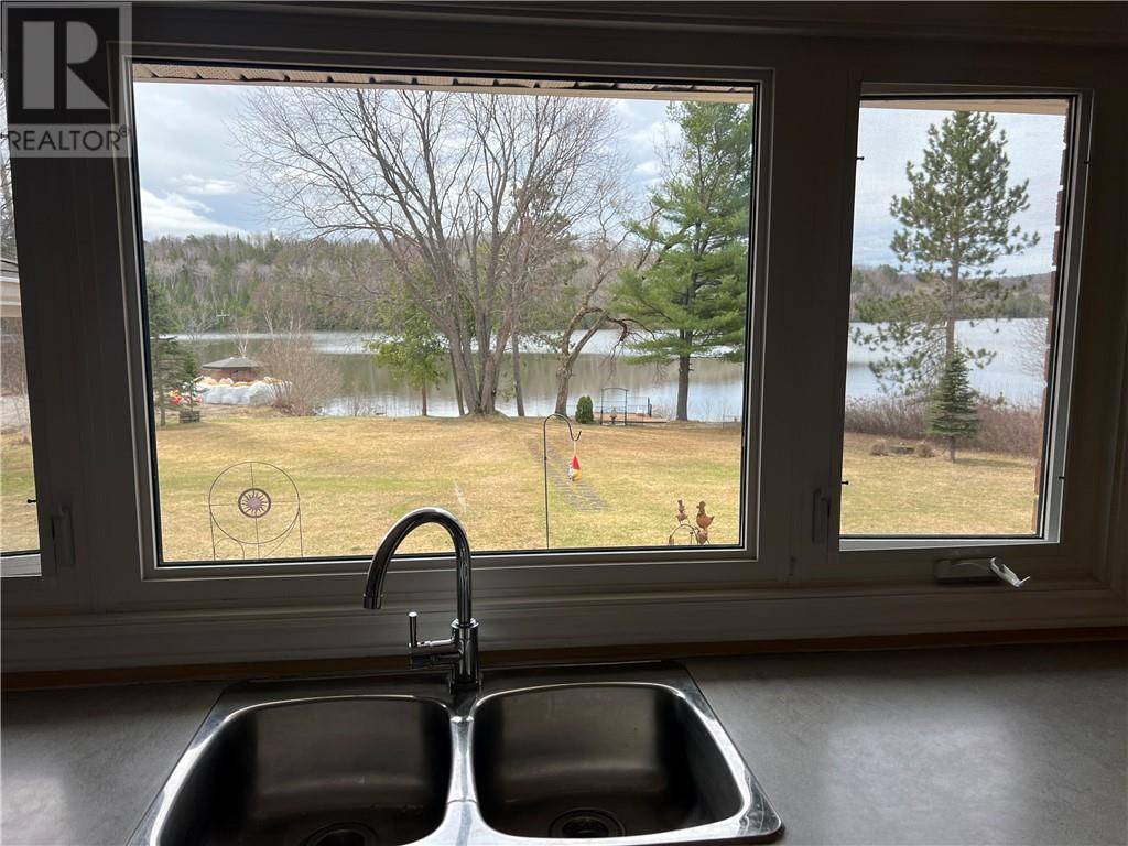 27 Oja Street, Naughton, Ontario  P0M 2M0 - Photo 2 - 2127602