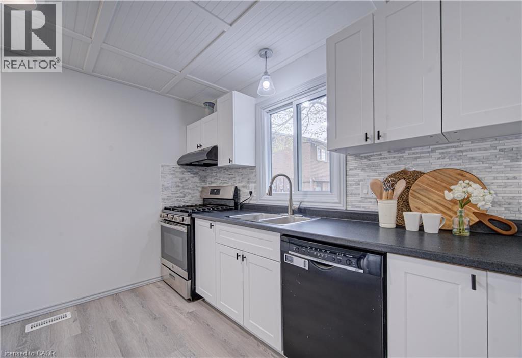100 Bluevale Street N Unit# 22, Waterloo, Ontario  N2J 4M9 - Photo 17 - 40827243