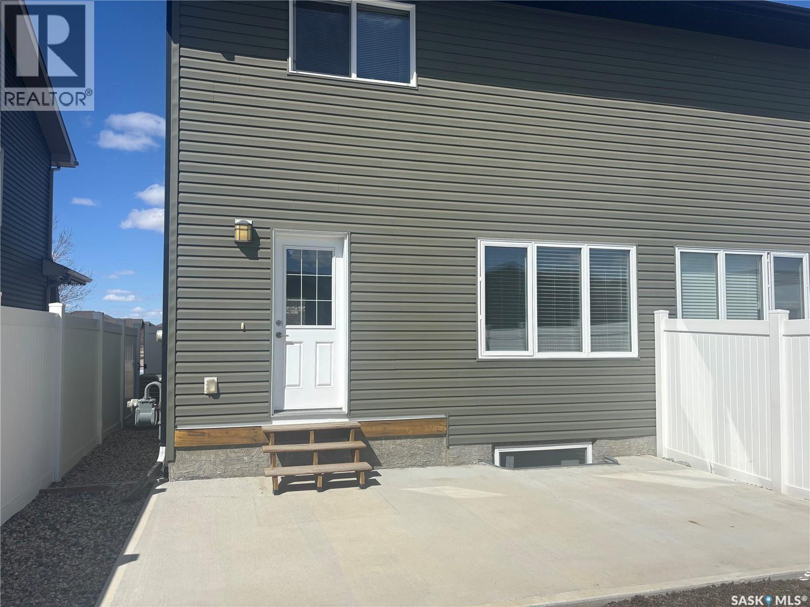 4501 Green Poplar Lane E, Regina, Saskatchewan  S4V 3A5 - Photo 15 - SK035304