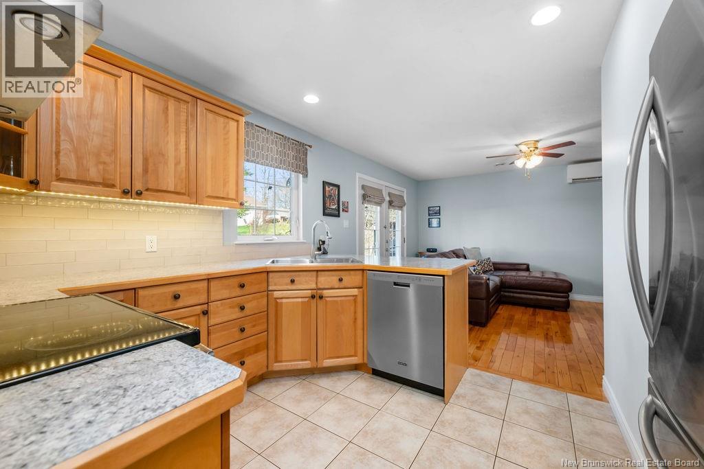 987 Barachois Street, Dieppe, New Brunswick  E1A 7E4 - Photo 11 - NB138620