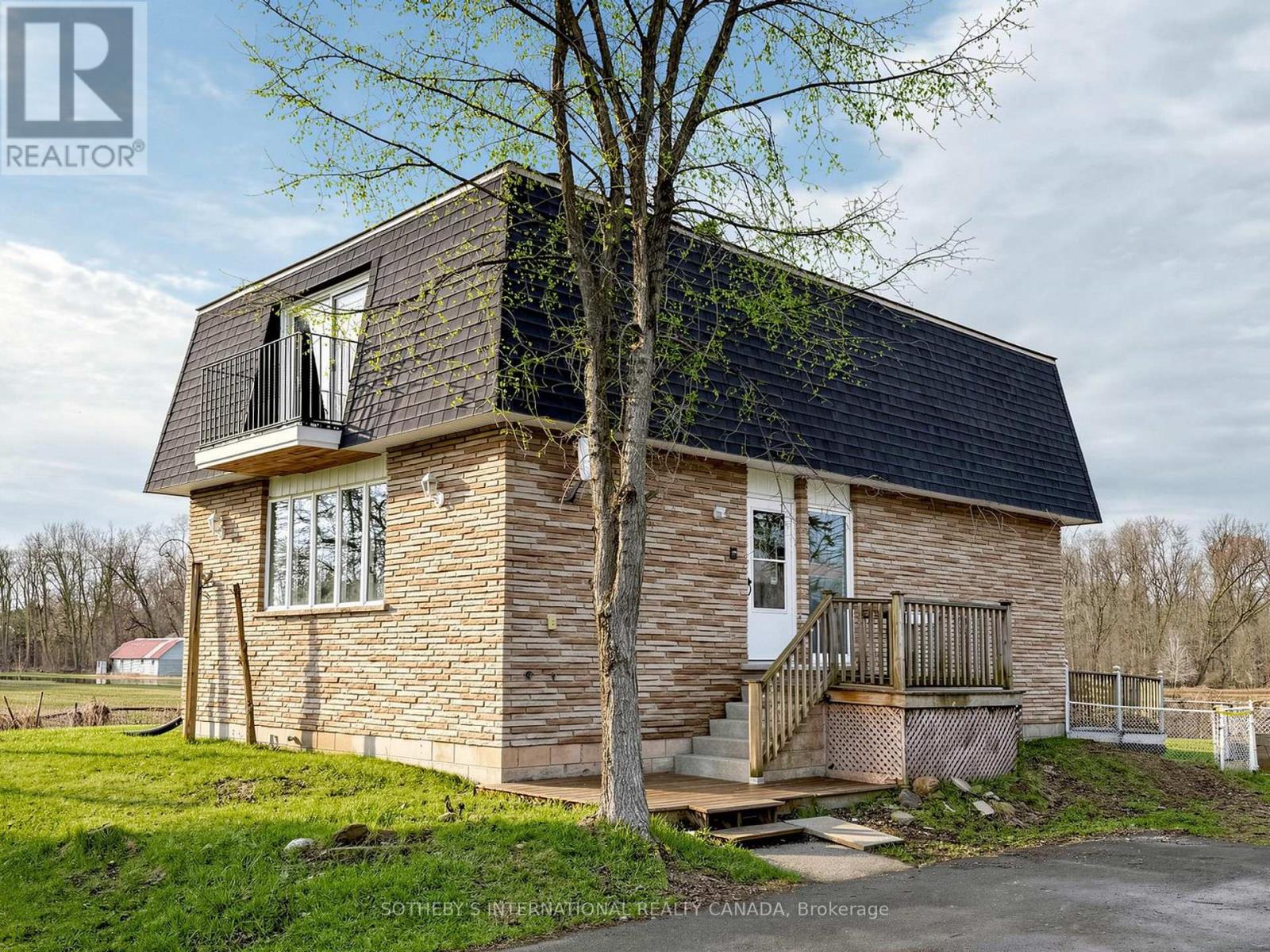 3520 89 Highway, Innisfil, Ontario  L0L 1L0 - Photo 2 - N13017226