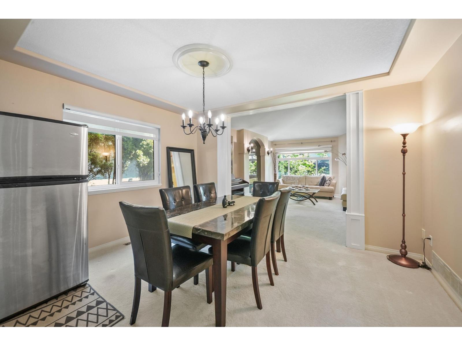 10863 161b Street, Surrey, British Columbia  V4N 1P1 - Photo 7 - R3121383