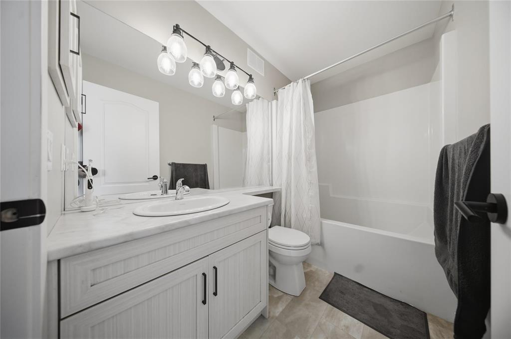 131 Snowy Owl Crescent, Winnipeg, Manitoba  R3X 0V2 - Photo 13 - 202609619