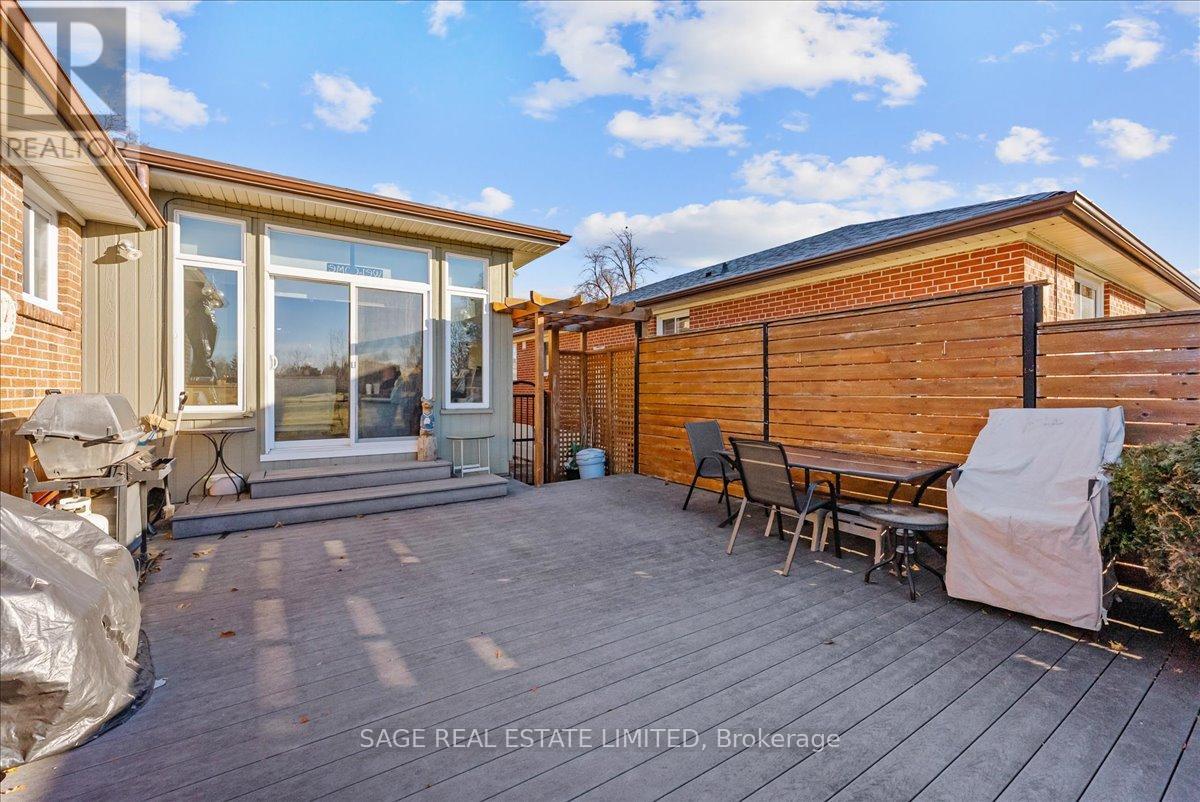 27 Kathrose Drive, Toronto, Ontario  M2J 3P4 - Photo 33 - C13103984
