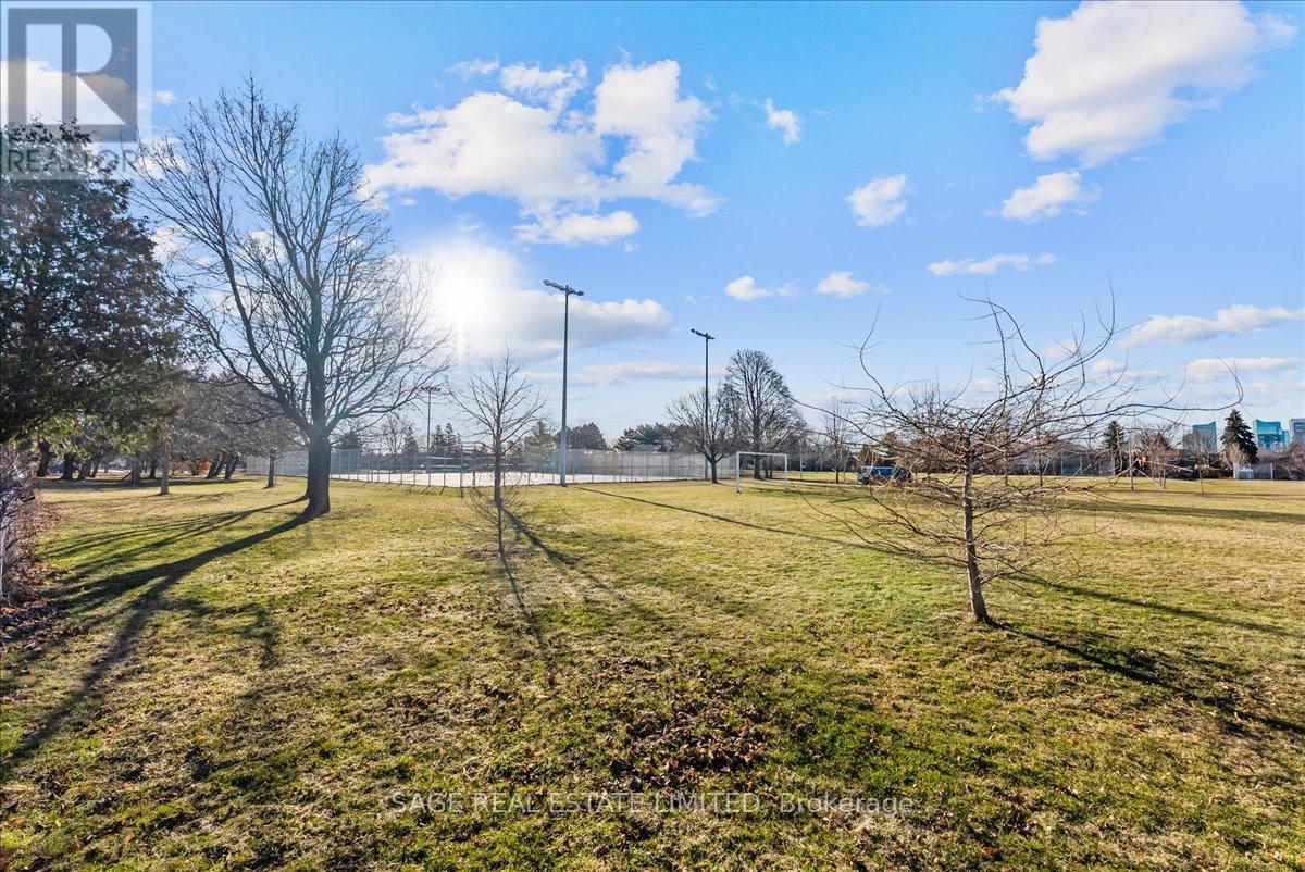 27 Kathrose Drive, Toronto, Ontario  M2J 3P4 - Photo 40 - C13103984