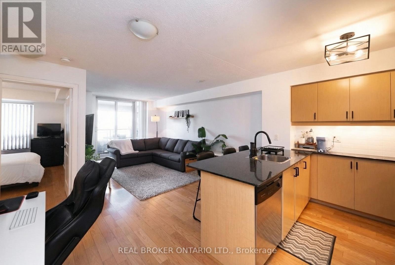 212 - 27 Rean Drive, Toronto, Ontario  M2K 0A6 - Photo 2 - C13104092