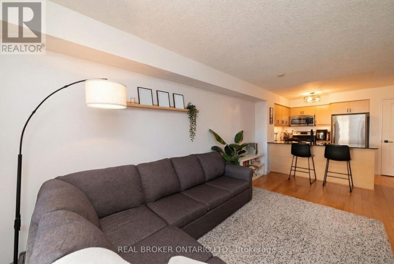 212 - 27 Rean Drive, Toronto, Ontario  M2K 0A6 - Photo 4 - C13104092