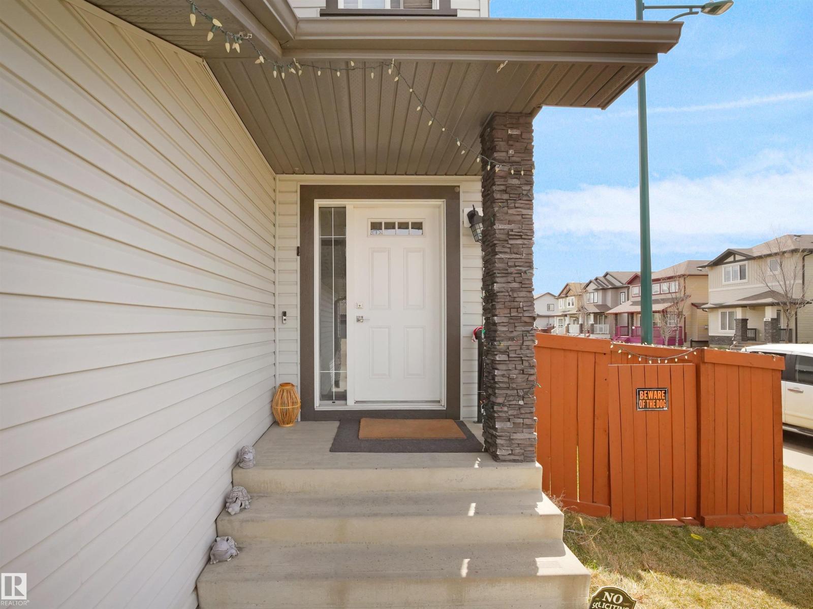 3247 15 Av Nw Nw, Edmonton, Alberta  T6T 0V1 - Photo 3 - E4486647
