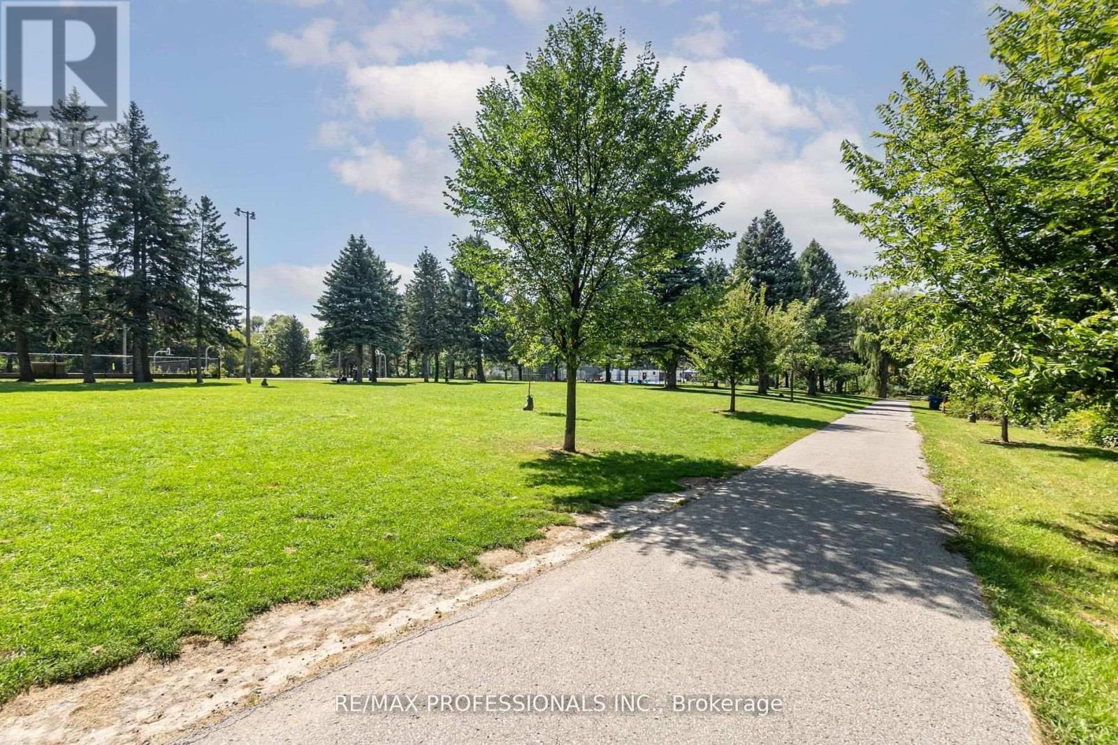 215 - 1346 Danforth Road, Toronto, Ontario  M1J 0A9 - Photo 37 - E13104038