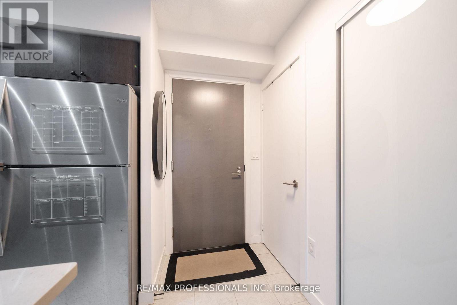 215 - 1346 Danforth Road, Toronto, Ontario  M1J 0A9 - Photo 6 - E13104038
