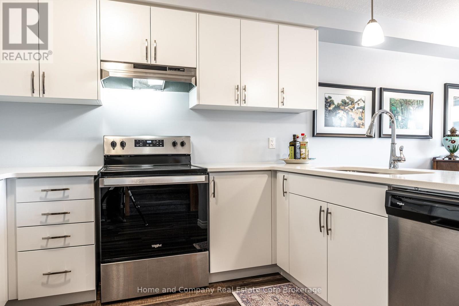 376 Bradshaw Drive, Stratford, Ontario  N5A 0K2 - Photo 5 - X13102642