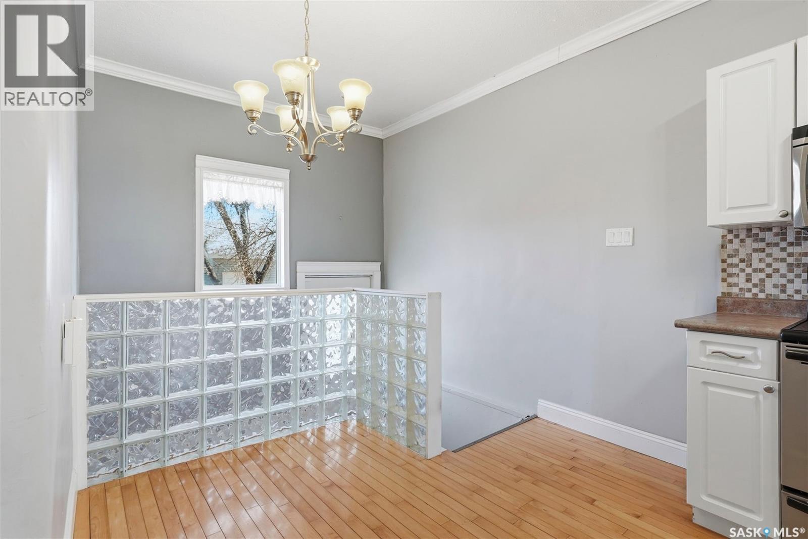 404 D Avenue S, Saskatoon, Saskatchewan  S7M 1R4 - Photo 11 - SK035449