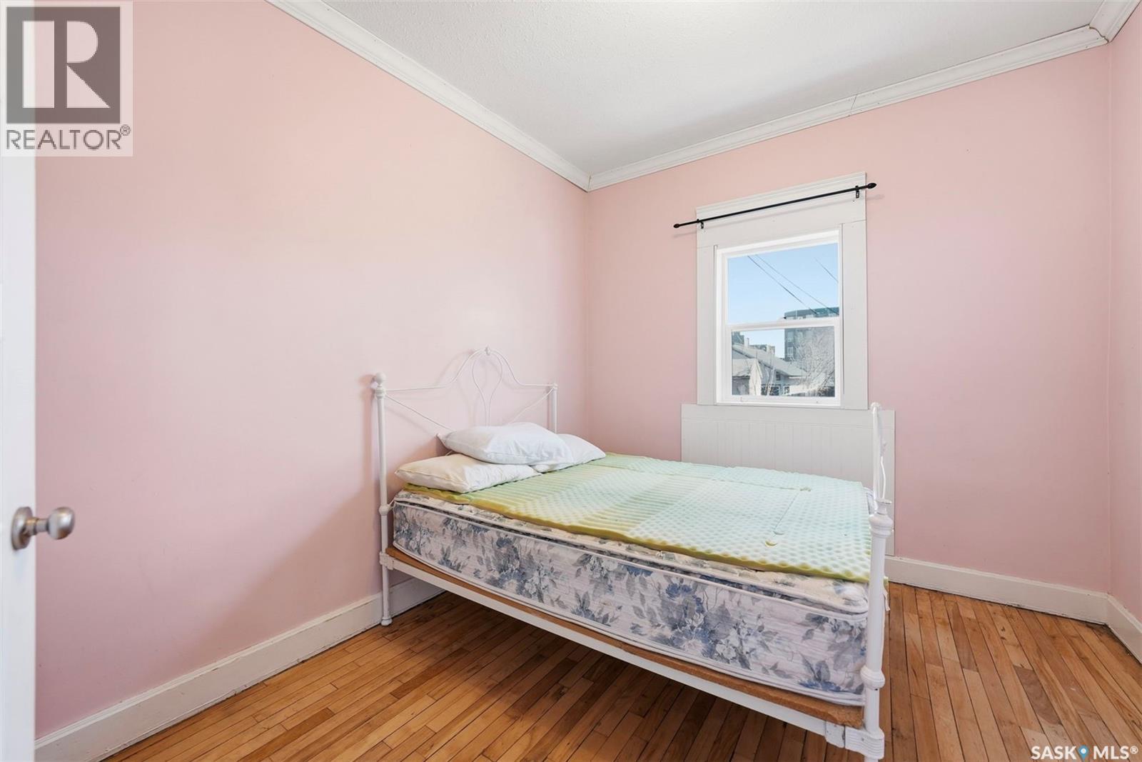 404 D Avenue S, Saskatoon, Saskatchewan  S7M 1R4 - Photo 15 - SK035449