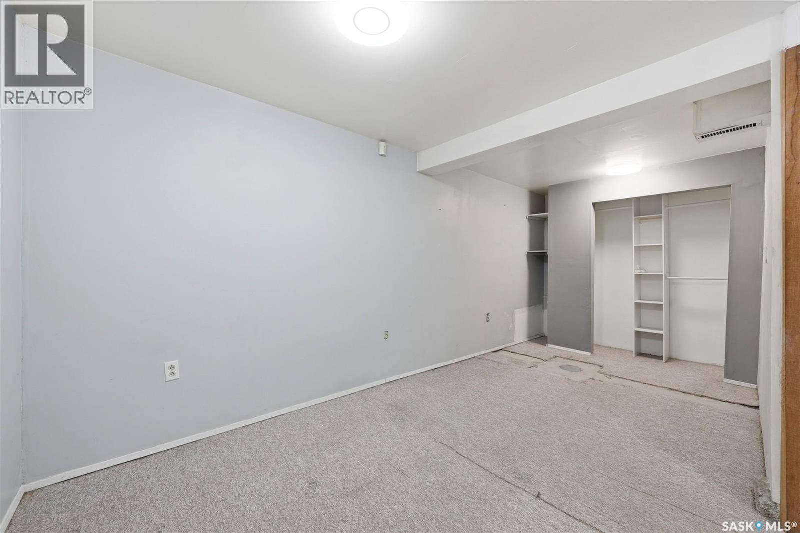 404 D Avenue S, Saskatoon, Saskatchewan  S7M 1R4 - Photo 18 - SK035449