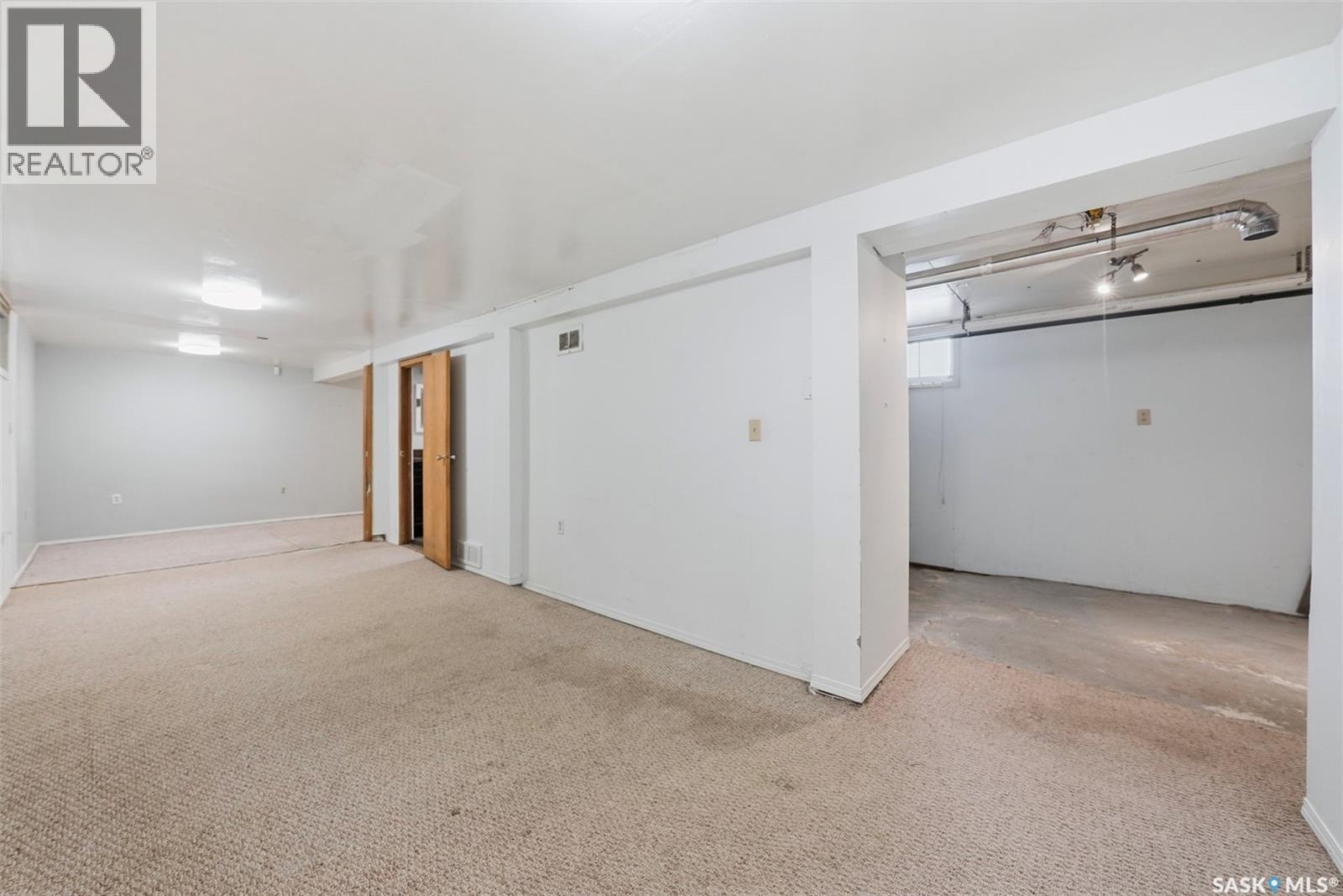 404 D Avenue S, Saskatoon, Saskatchewan  S7M 1R4 - Photo 19 - SK035449