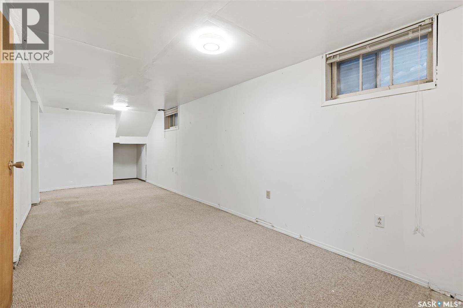 404 D Avenue S, Saskatoon, Saskatchewan  S7M 1R4 - Photo 20 - SK035449