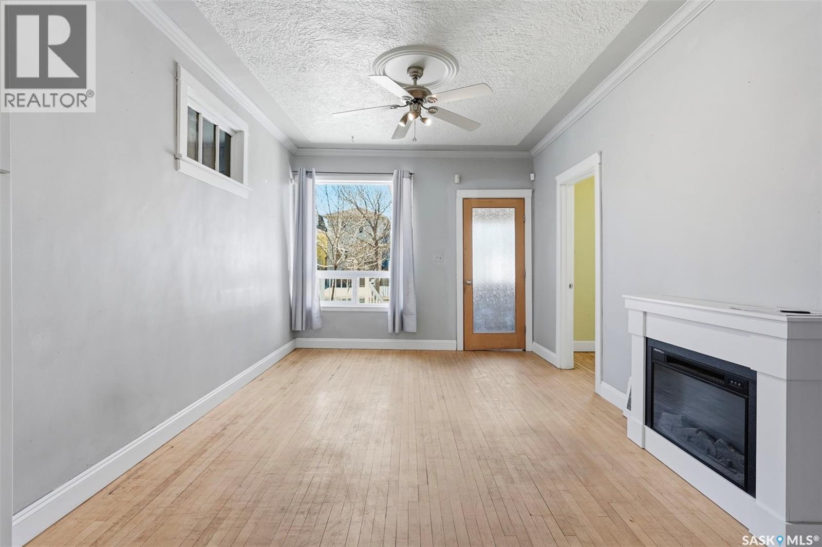 404 D Avenue S, Saskatoon, Saskatchewan  S7M 1R4 - Photo 5 - SK035449