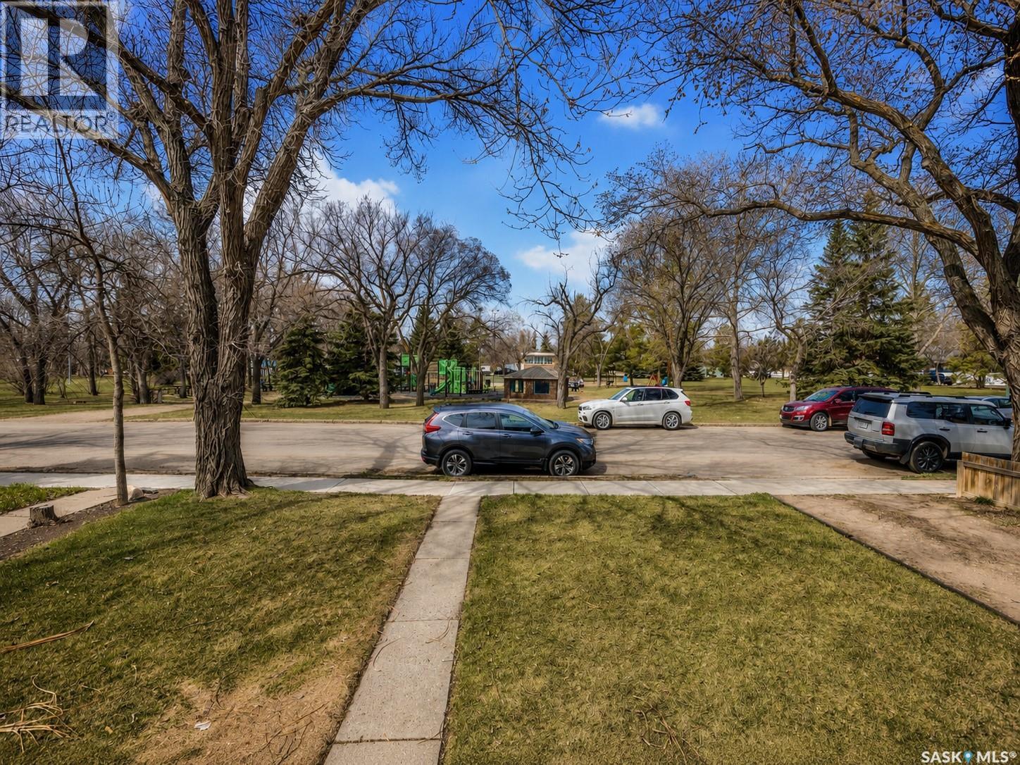 1075 8th Avenue Nw, Moose Jaw, Saskatchewan  S6H 4G2 - Photo 17 - SK035442