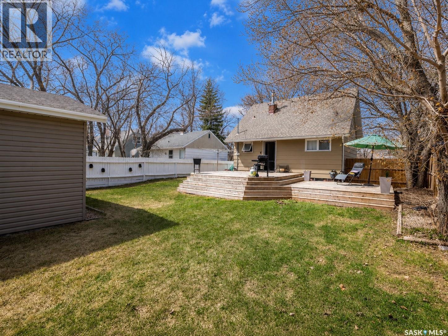 1075 8th Avenue Nw, Moose Jaw, Saskatchewan  S6H 4G2 - Photo 18 - SK035442