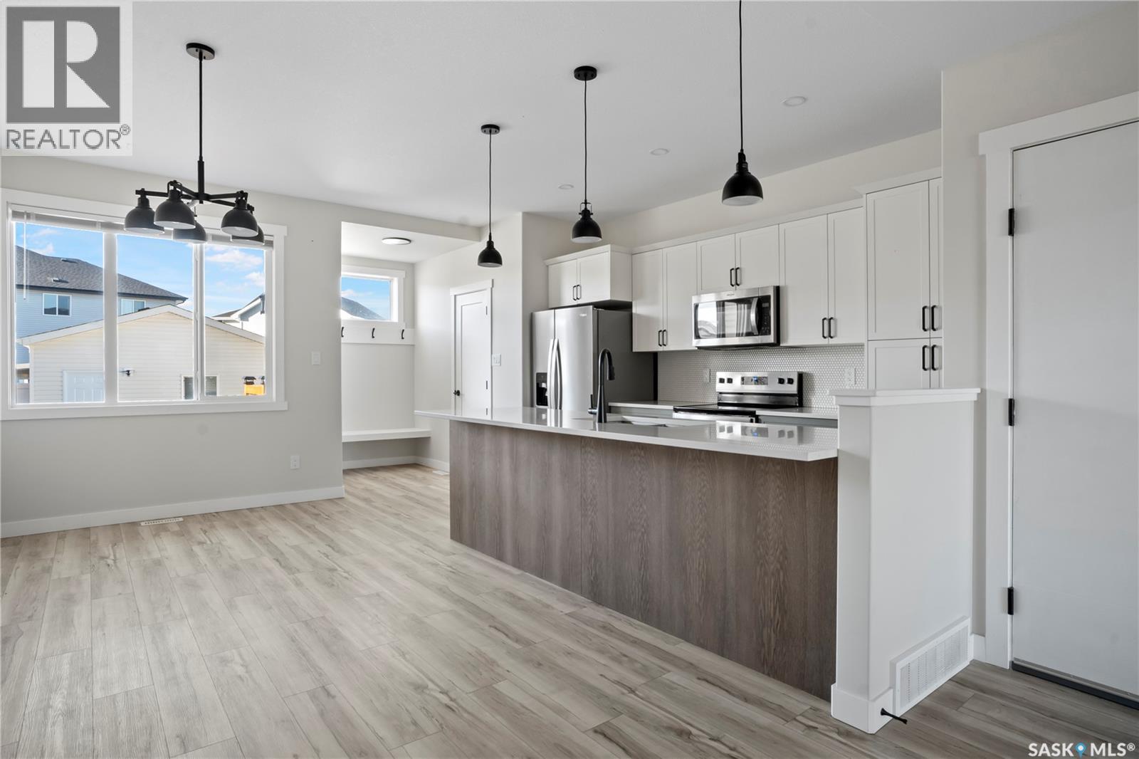 4744 Buckingham Drive, Regina, Saskatchewan  S4V 3X8 - Photo 11 - SK035249