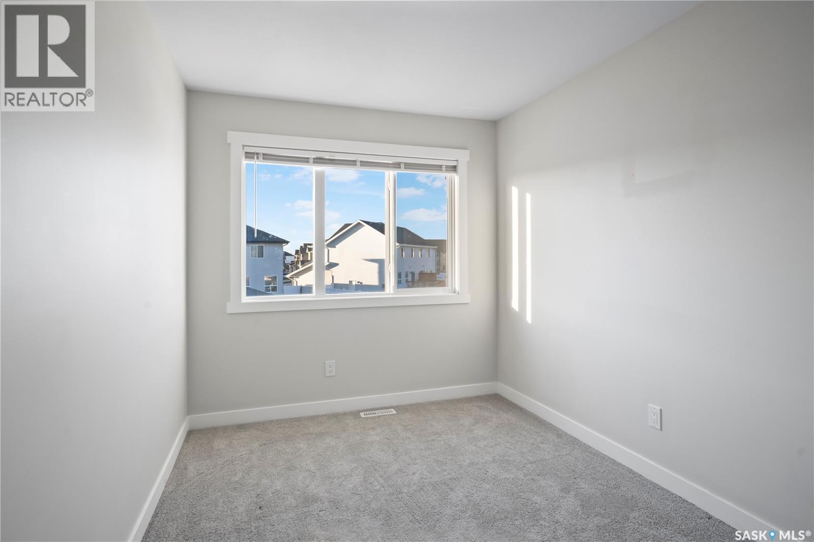 4744 Buckingham Drive, Regina, Saskatchewan  S4V 3X8 - Photo 25 - SK035249