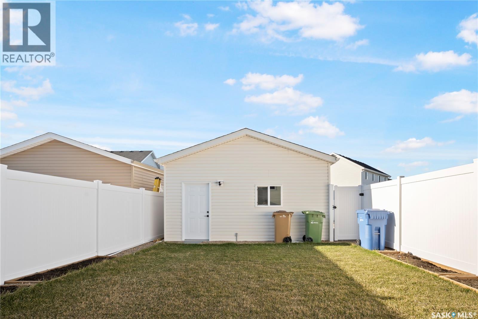 4744 Buckingham Drive, Regina, Saskatchewan  S4V 3X8 - Photo 42 - SK035249