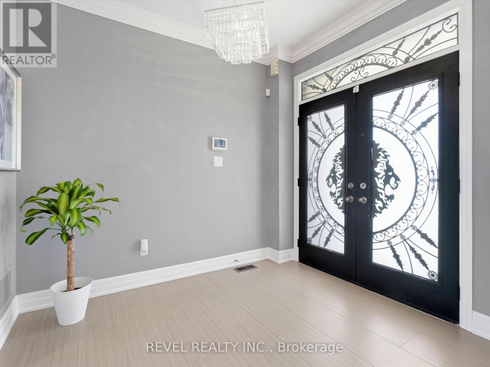 17 Mount Crescent, Essa, Ontario  L3W 0N4 - Photo 4 - N13104012