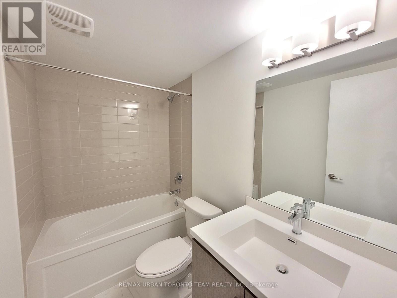 272 - 150 Honeycrisp Cres Crescent, Vaughan, Ontario  L4K 5Z8 - Photo 7 - N13104104