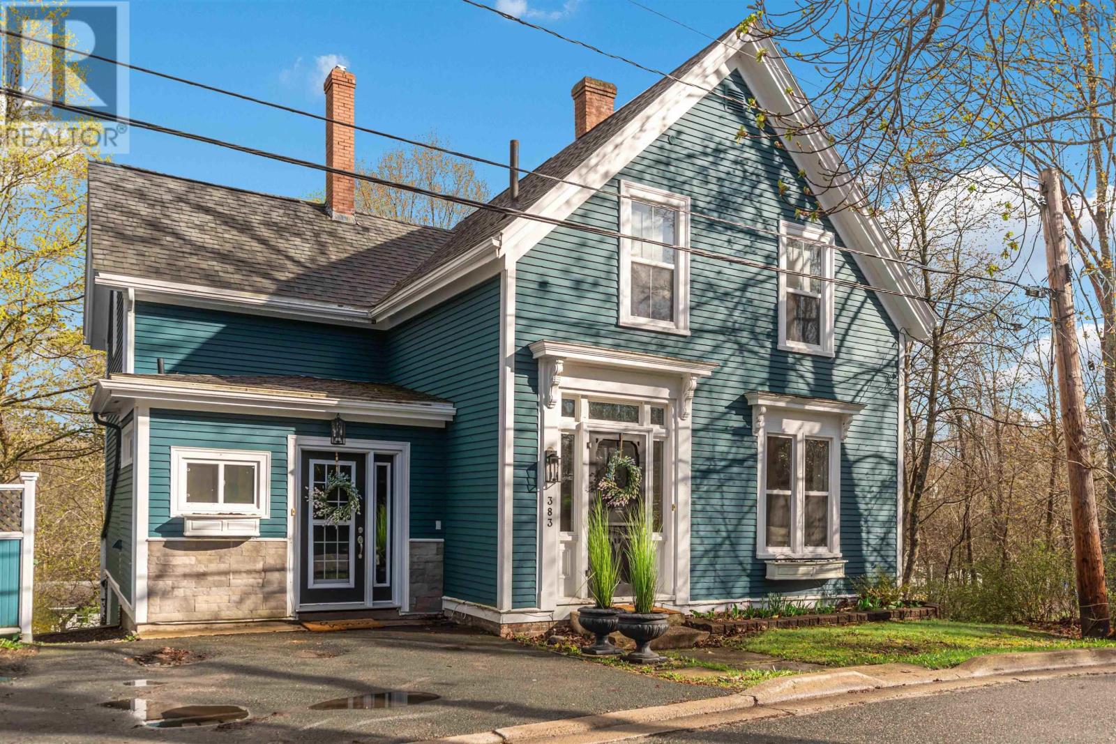 383 Hawthorne Street, Windsor, Nova Scotia