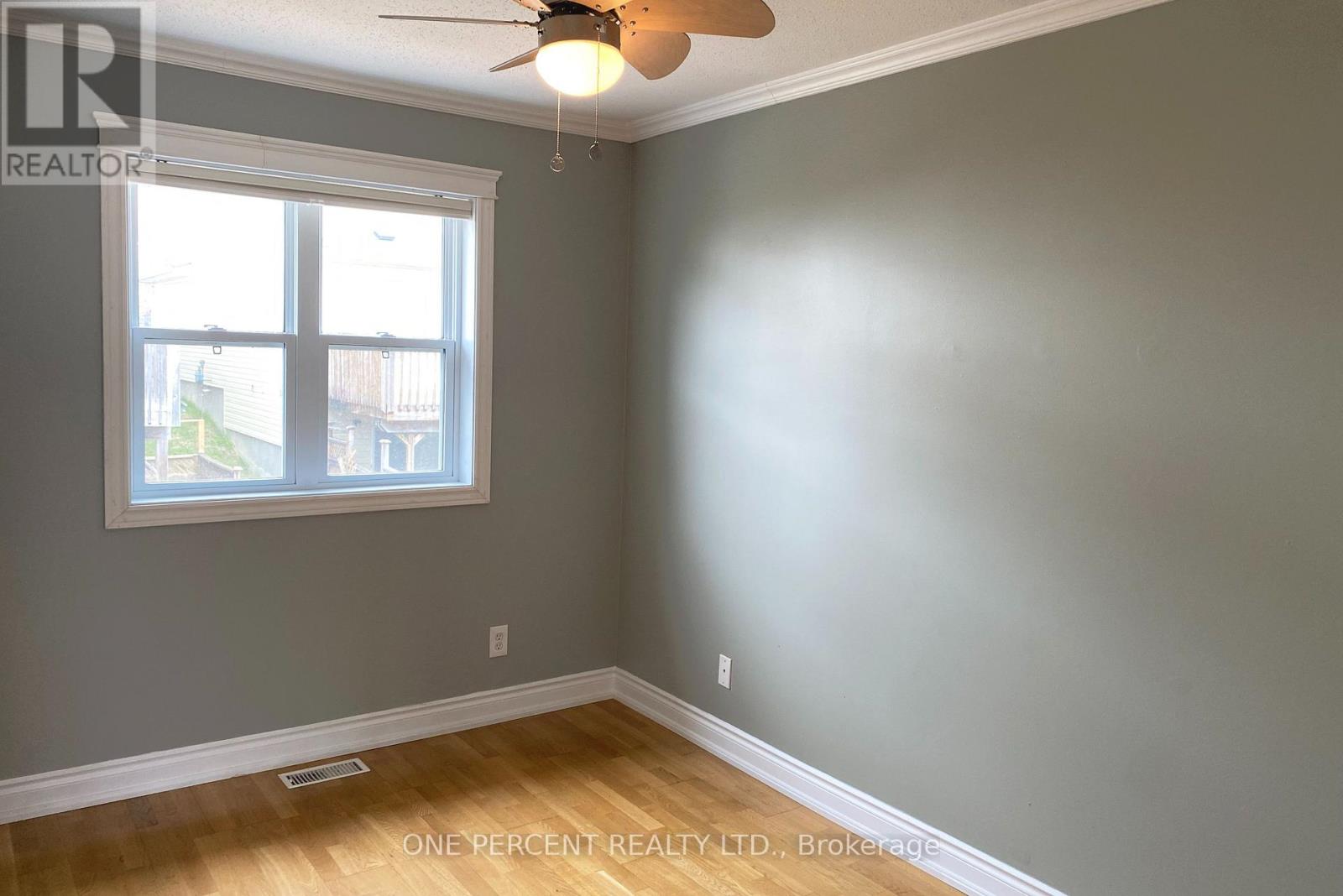311 Southcrest Private, Ottawa, Ontario  K1V 2B7 - Photo 21 - X13103526