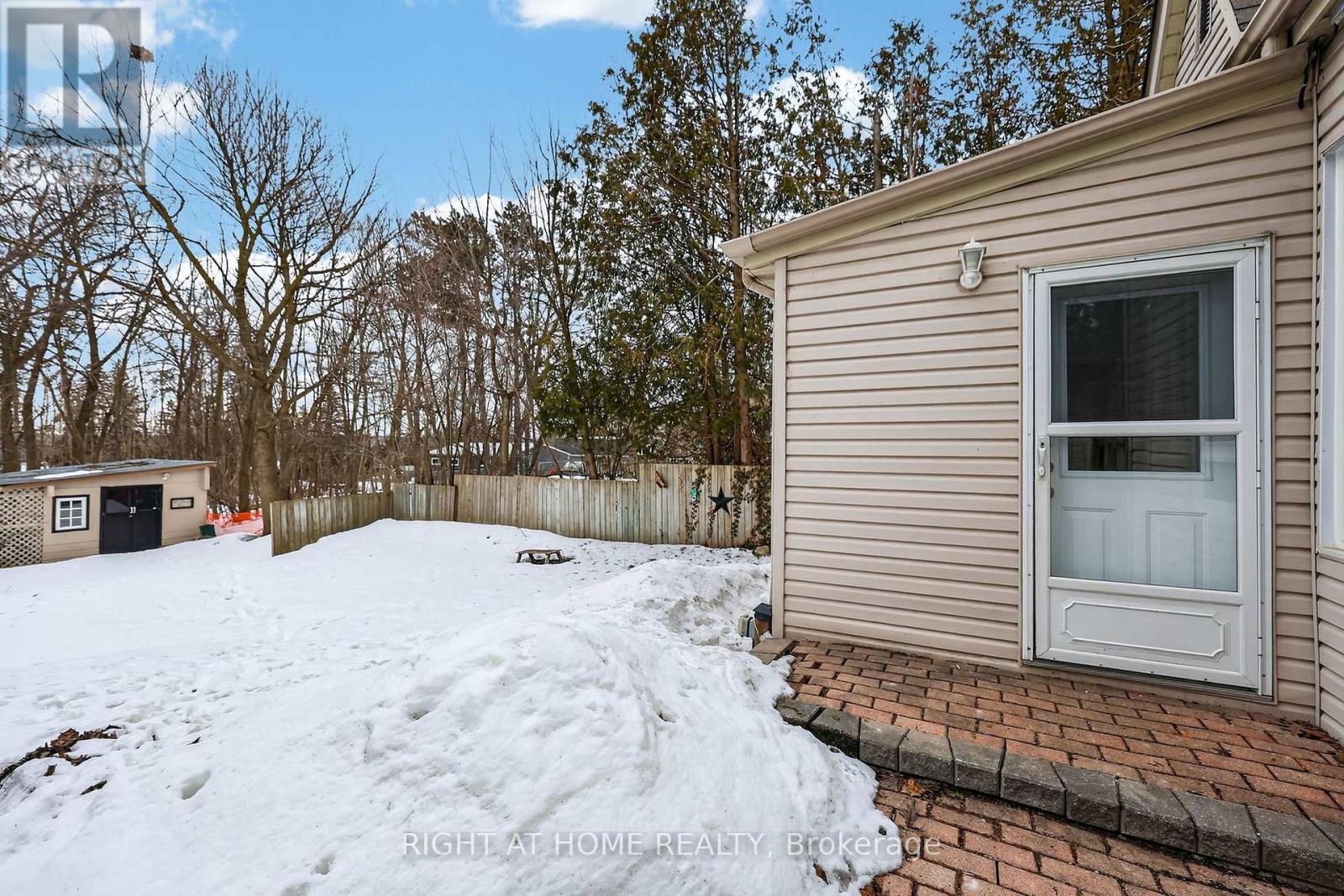 17 Grove Street W, Barrie, Ontario  L4N 1M6 - Photo 27 - S13104080