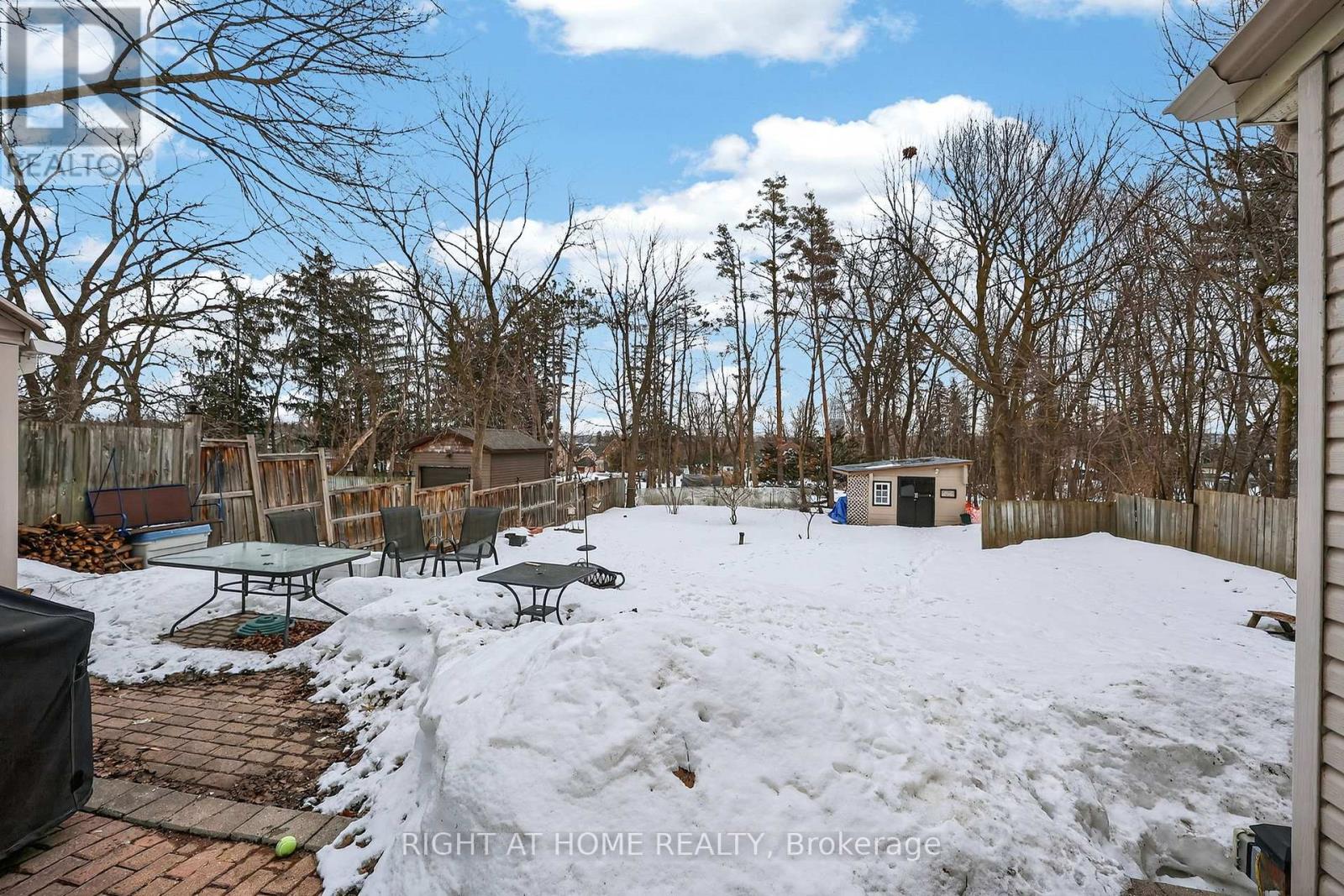 17 Grove Street W, Barrie, Ontario  L4N 1M6 - Photo 29 - S13104080
