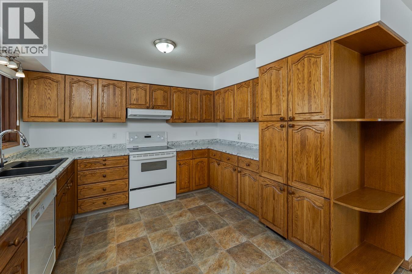 4642 Martin Road, Prince George, British Columbia  V2K 2K1 - Photo 4 - R3121371