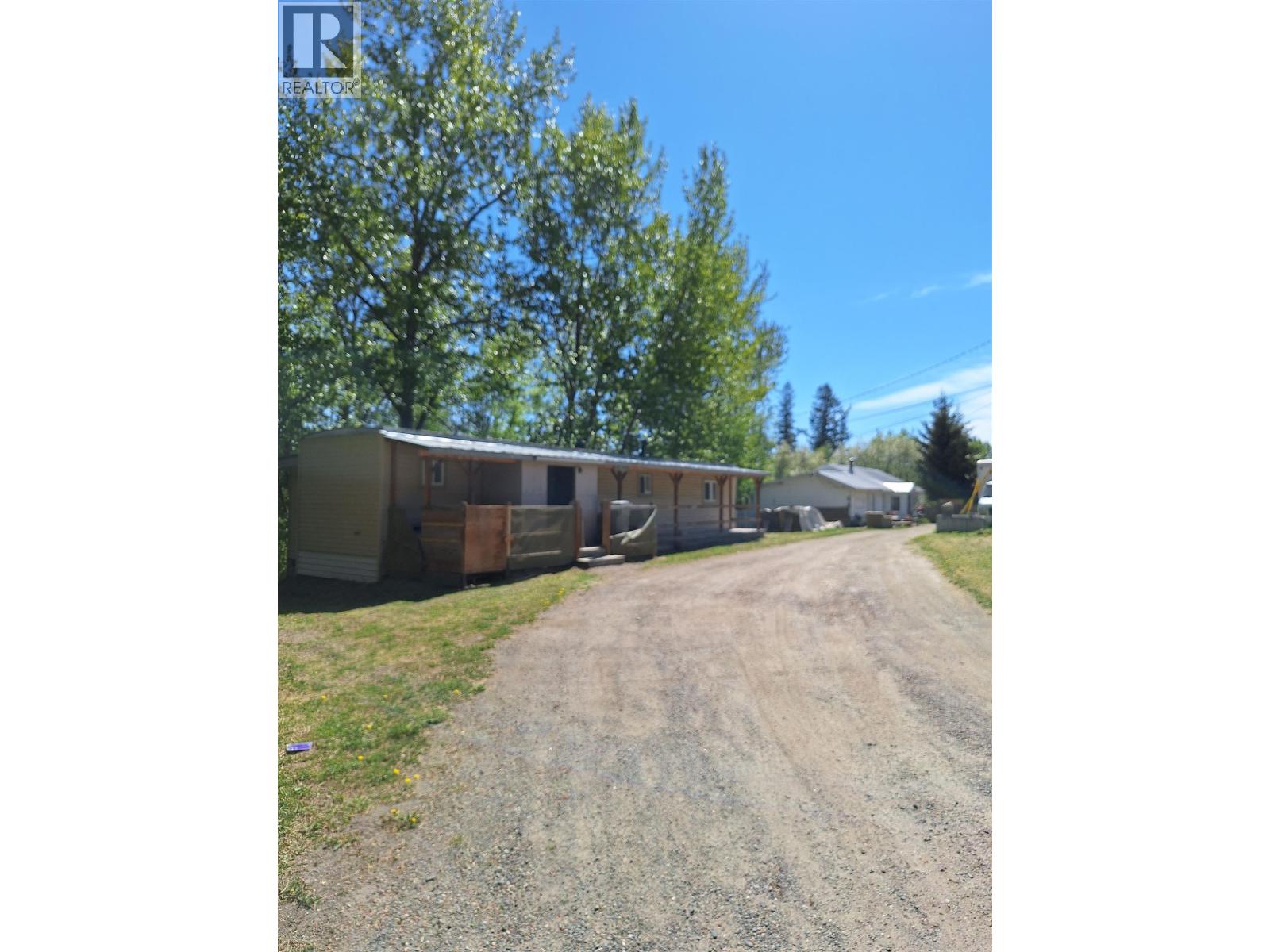2 1060 West Fraser Road, Quesnel, British Columbia  V2J 6G7 - Photo 3 - R3120748