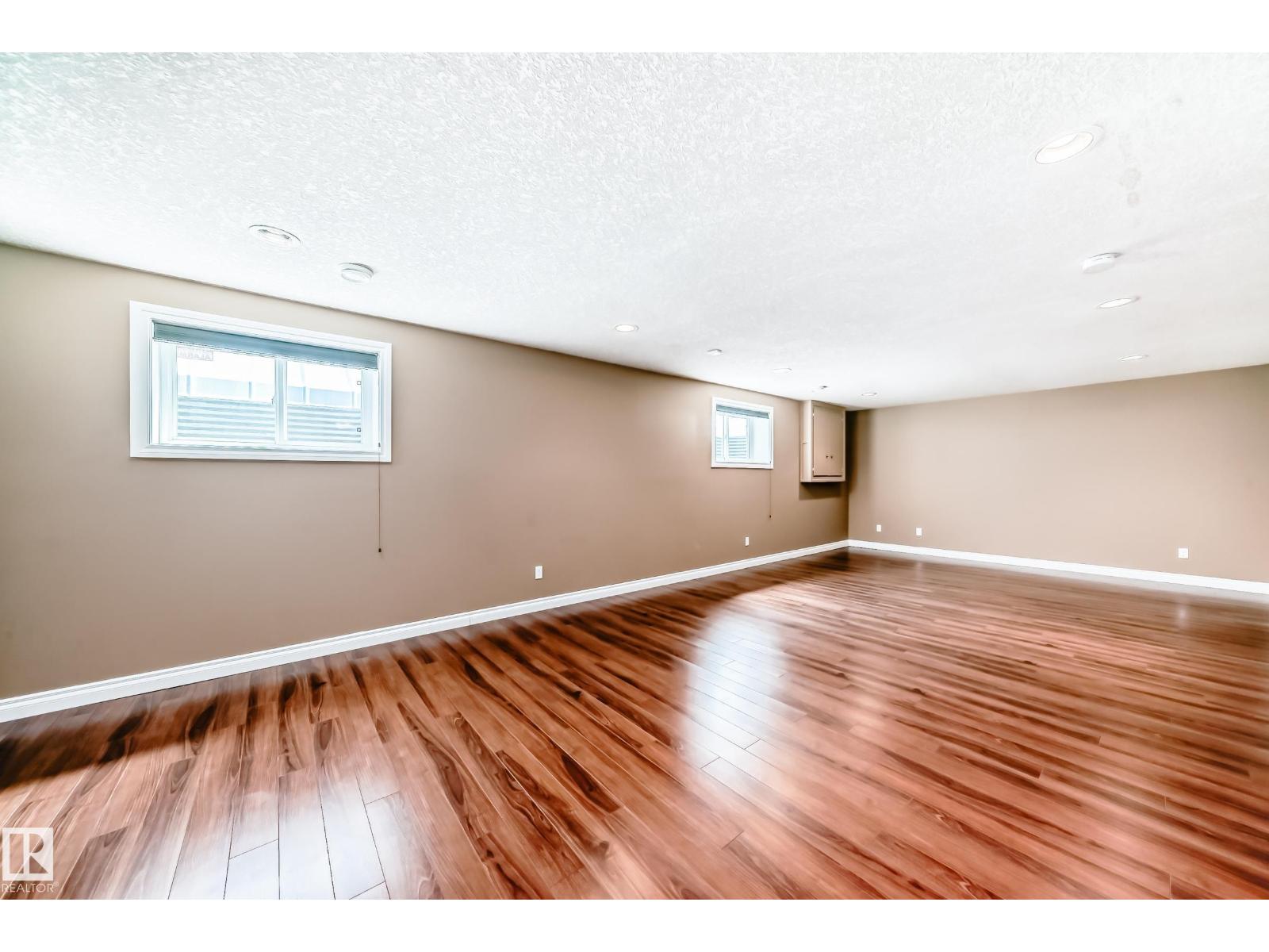 1221 Cunningham Dr Sw, Edmonton, Alberta  T6W 6R2 - Photo 44 - E4486612