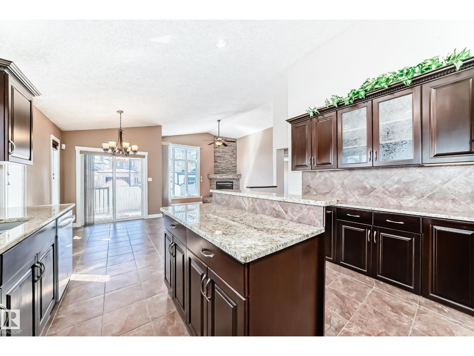 1221 Cunningham Dr Sw, Edmonton, Alberta  T6W 6R2 - Photo 19 - E4486612