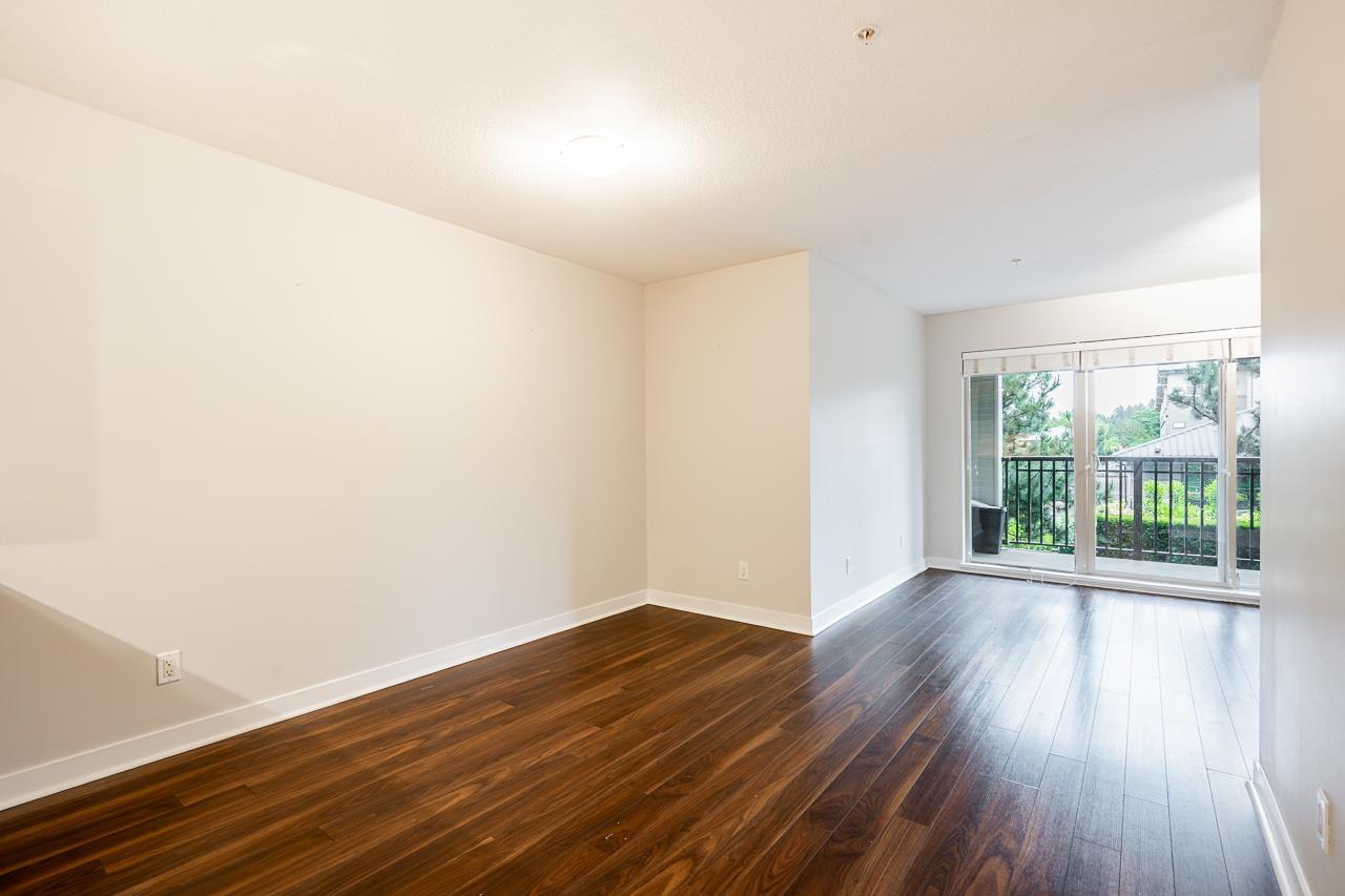 A213 8929 202 Street, Langley, British Columbia  V1M 0B4 - Photo 5 - R3121213