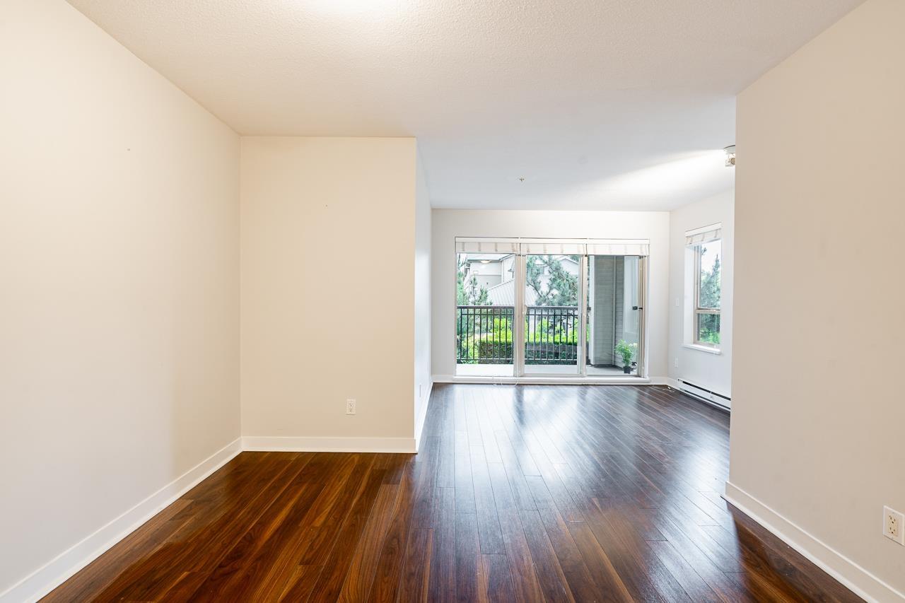 A213 8929 202 Street, Langley, British Columbia  V1M 0B4 - Photo 4 - R3121213