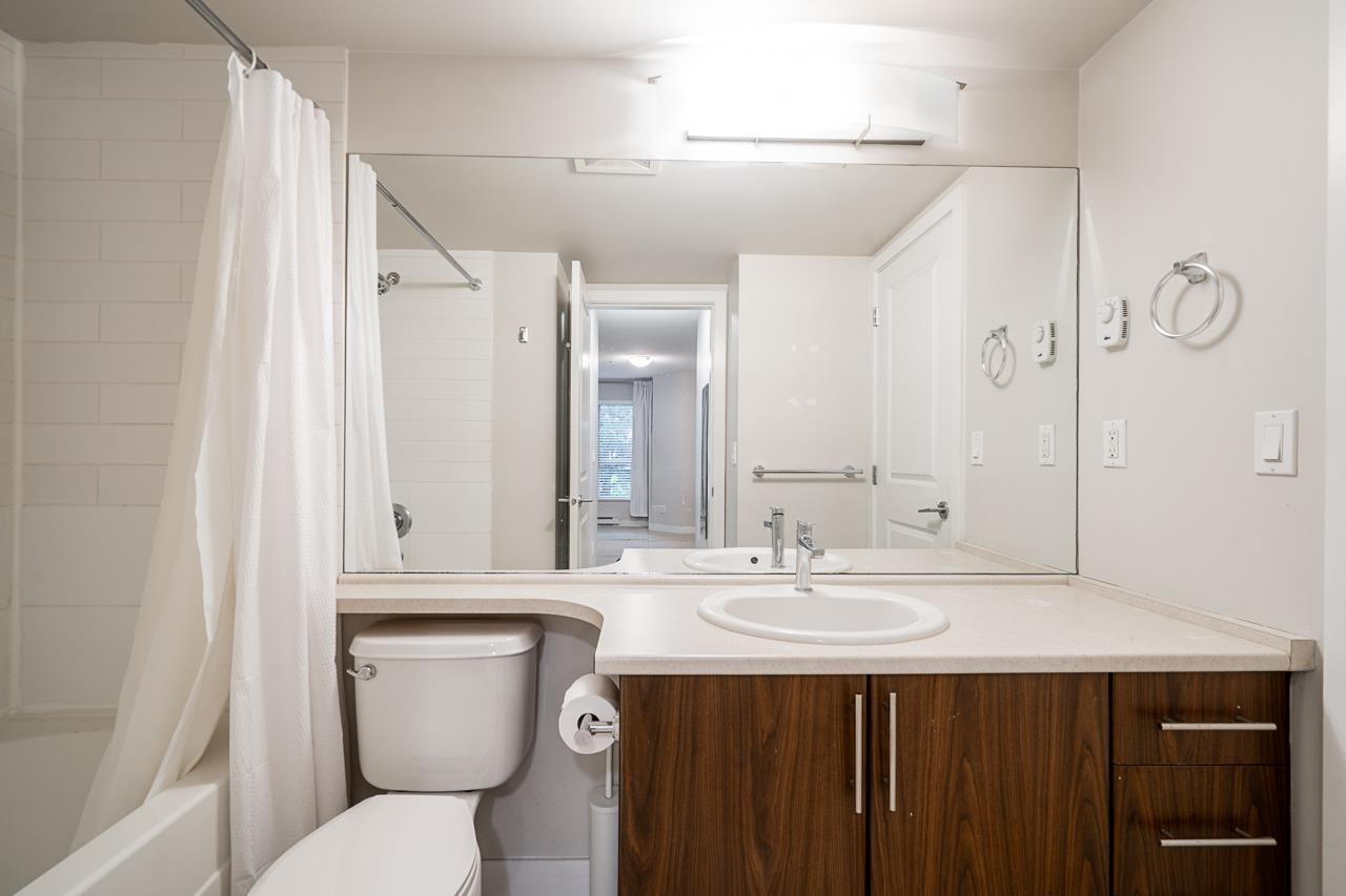 A213 8929 202 Street, Langley, British Columbia  V1M 0B4 - Photo 24 - R3121213