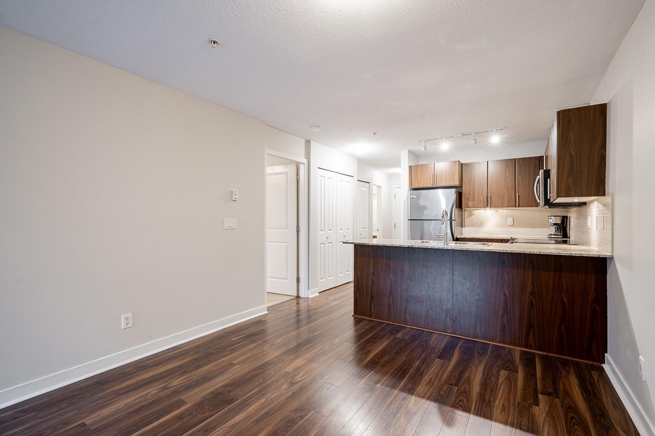 A213 8929 202 Street, Langley, British Columbia  V1M 0B4 - Photo 12 - R3121213